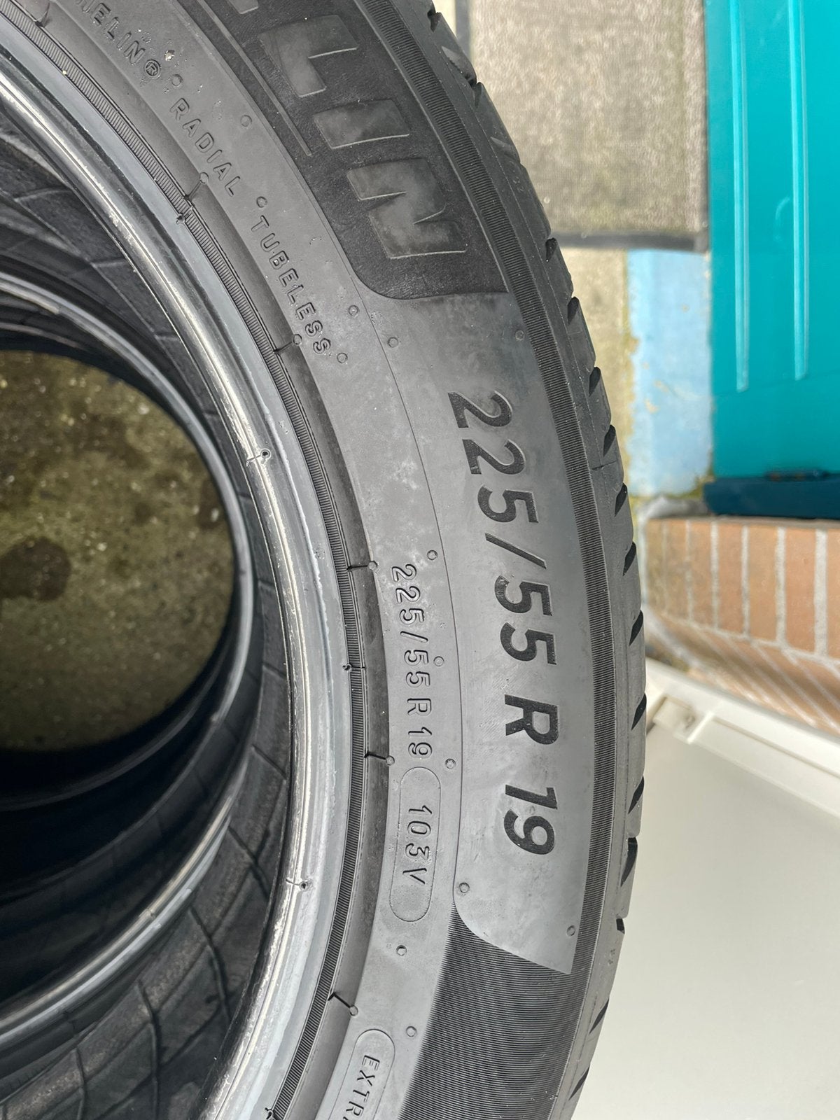4 x Zomerbanden michelin 225x55xR19, Ophalen, Zo goed als nieuw