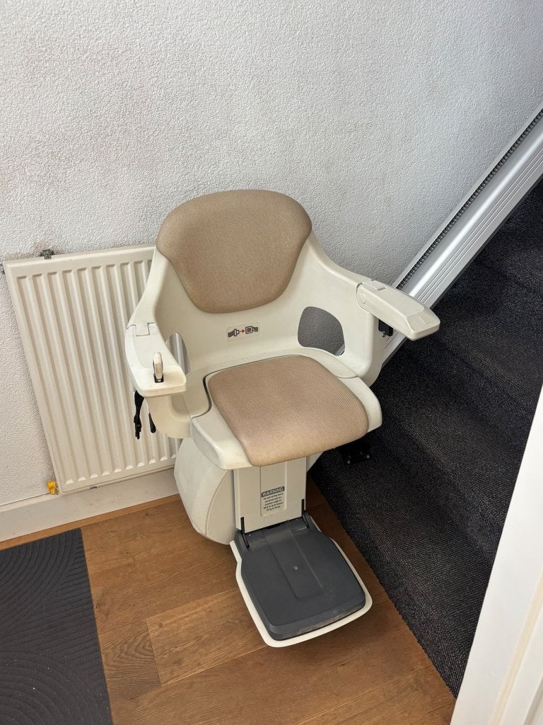 Traplift voor rechte trap, Diversen, Ophalen, Gebruikt, Recht