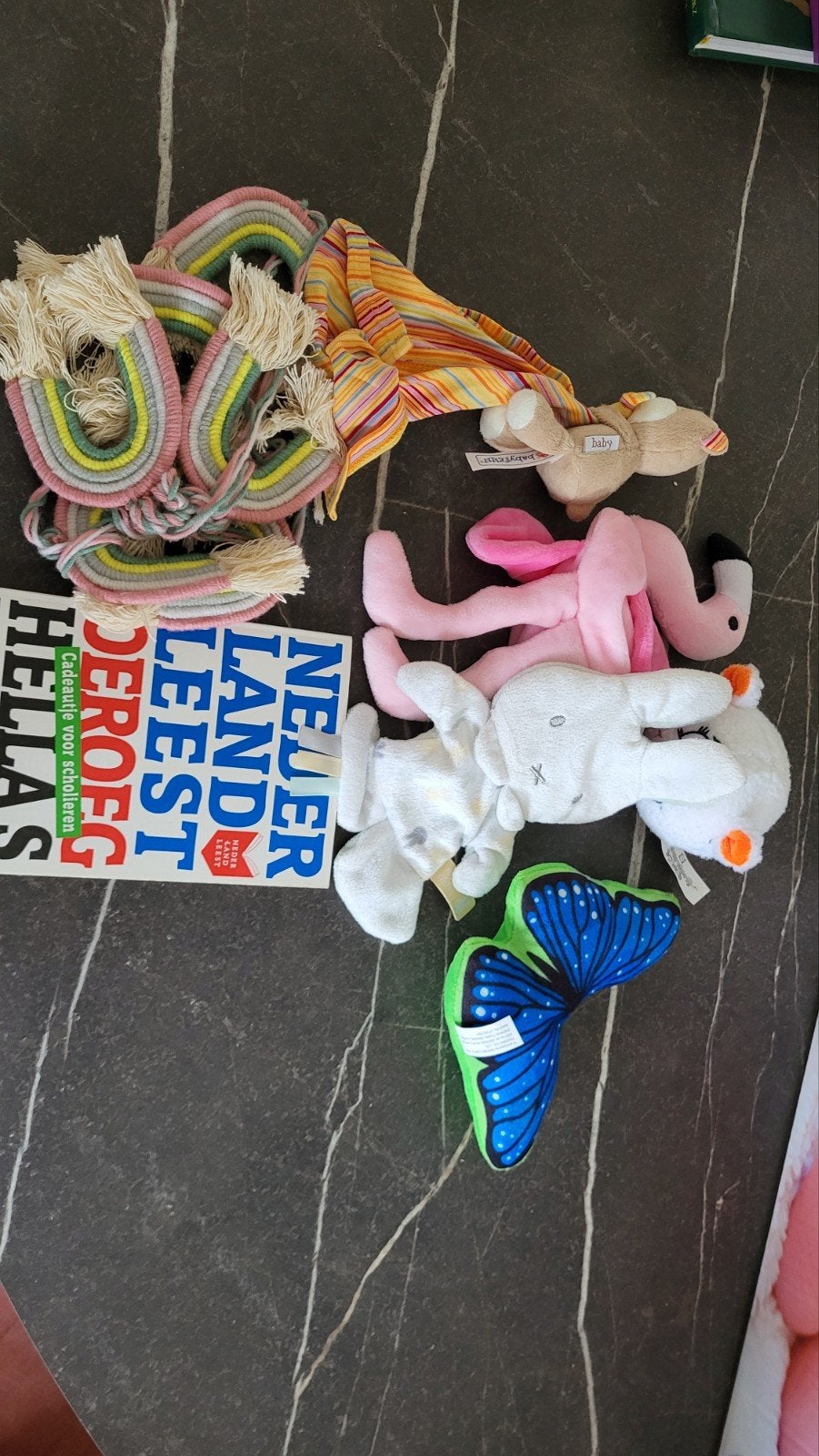 Gratis Baby Speelgoed en Boek - Diverse Items, Ophalen of Verzenden, Gebruikt, Overige typen