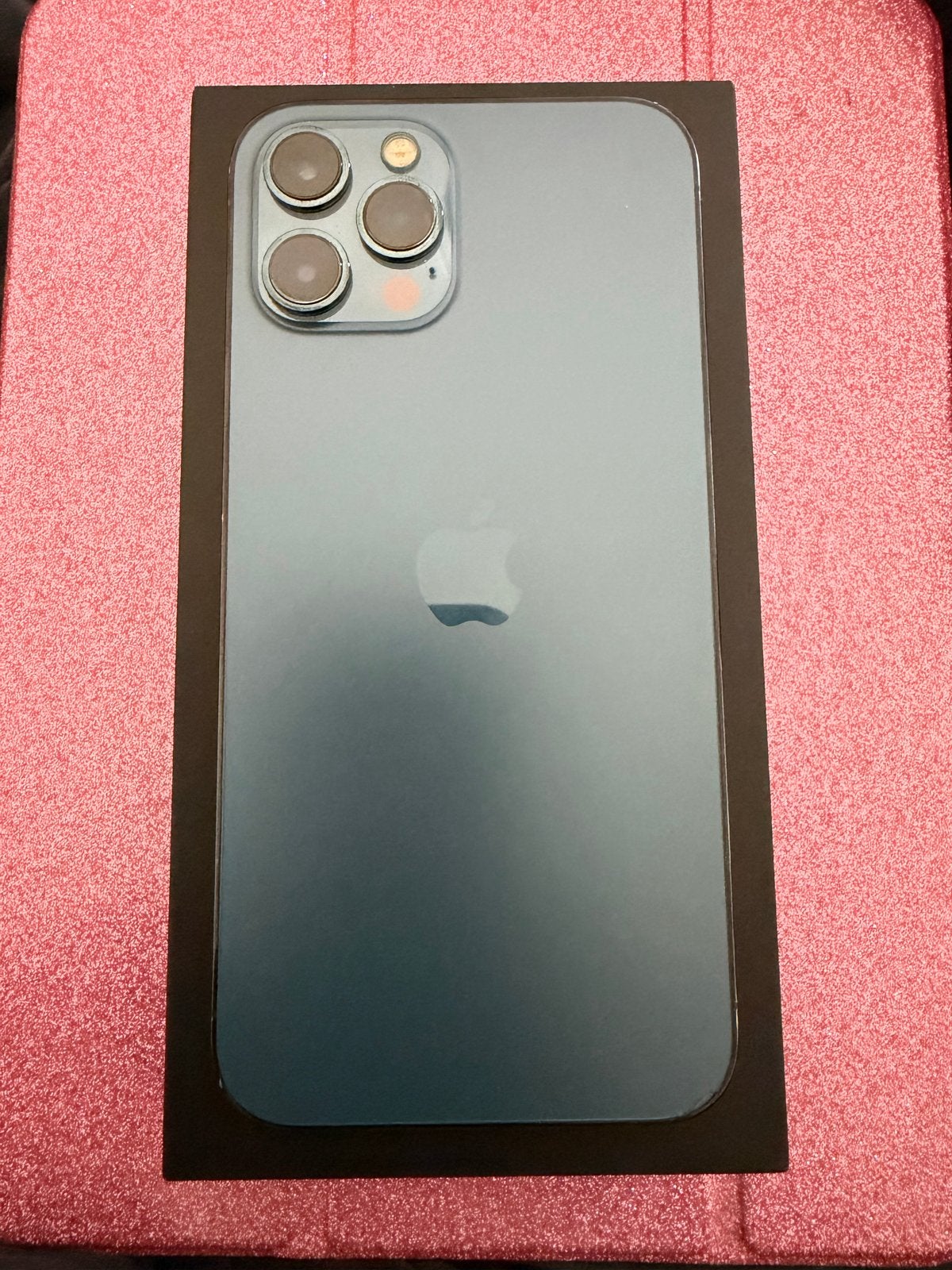 iPhone 12 Pro Max 256GB - Zo goed als nieuw, 256 GB, Blauw, Zo goed als nieuw, Zonder simlock