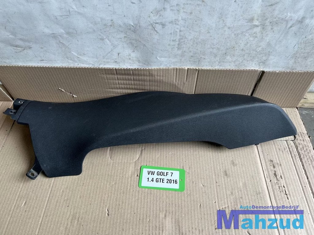 VW GOLF 7 Zwart Rechts achter stijl bekleding 2012-2021, Auto-onderdelen, Gebruikt, Volkswagen, Volkswagen AG, Berliner Ring 2
38440  Wolfsburg, DE