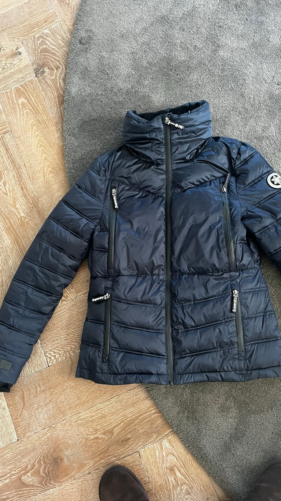Donkerblauw Superdry Snow Edition Techn App ski- jas, Sport en Fitness, Skiën en Langlaufen, Overige merken, 100 tot 140 cm, Ophalen of Verzenden