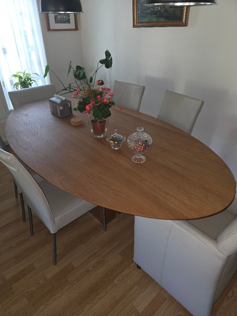 Ovale eettafel van geolied  eikenhout incl 6  stoelen, Huis en Inrichting, Tafels | Eettafels, Ophalen, Gebruikt, 100 tot 150 cm
