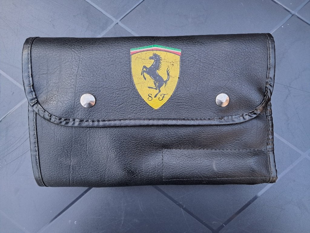 Ferrari 328/Testarossa Gereedschapsrol, Ophalen of Verzenden, Gebruikt, Ferrari