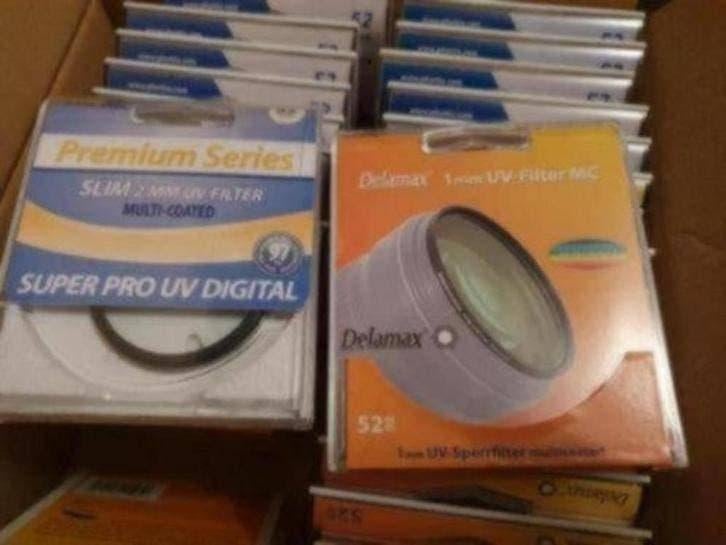 UV Filters 52 mm, Audio, Tv en Foto, Fotografie | Filters, Overige merken, Ophalen of Verzenden, Eiberstraat 9 te Dokkum, 50 tot 60 mm