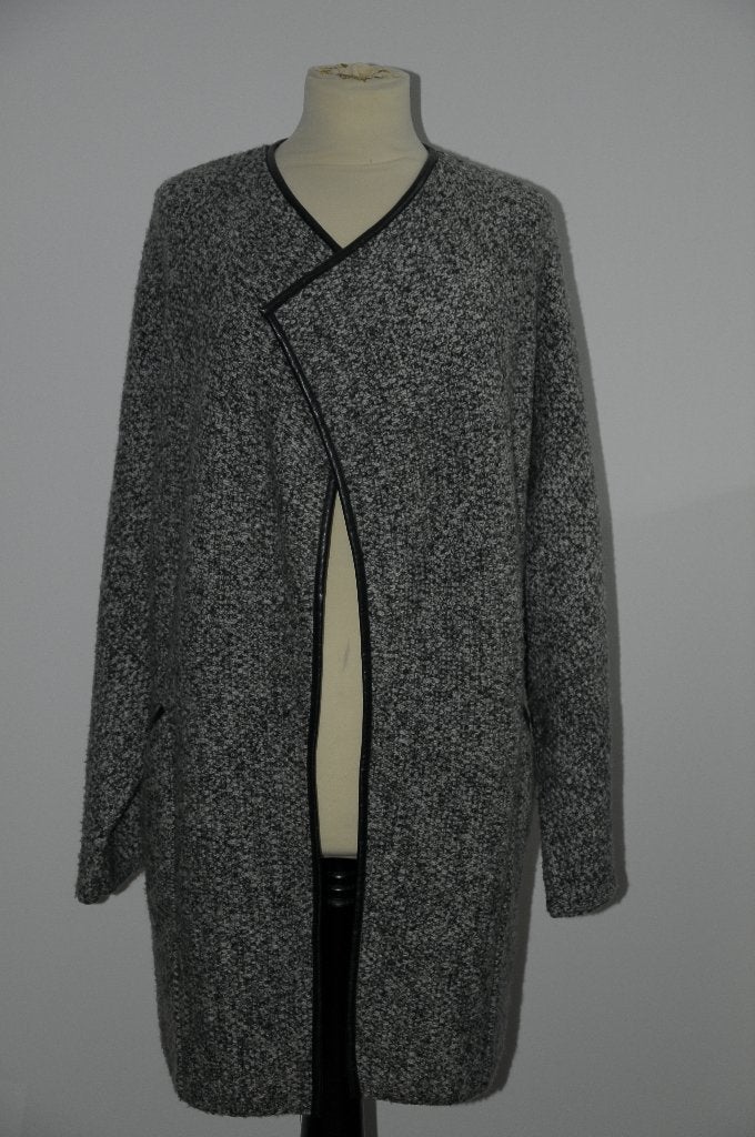 Prachtig dik vest van ZARA, maat S, ZGAN!!, Ophalen of Verzenden, Zo goed als nieuw, Maat 36 (S), Zara