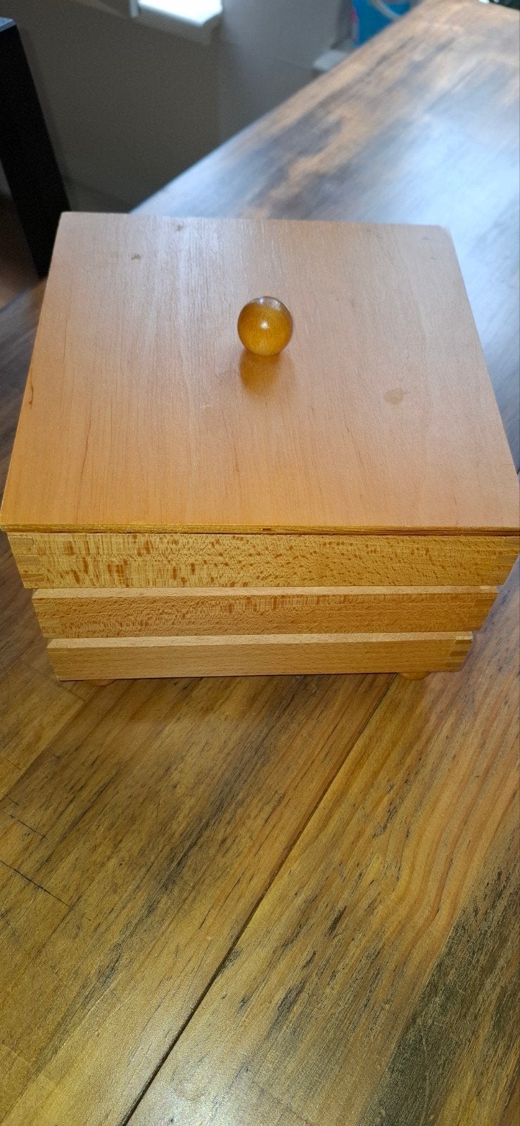 Deze mooie Vintage houten sieradendoos 3 trays met zwaluwver, Antiek en Kunst, Ophalen of Verzenden
