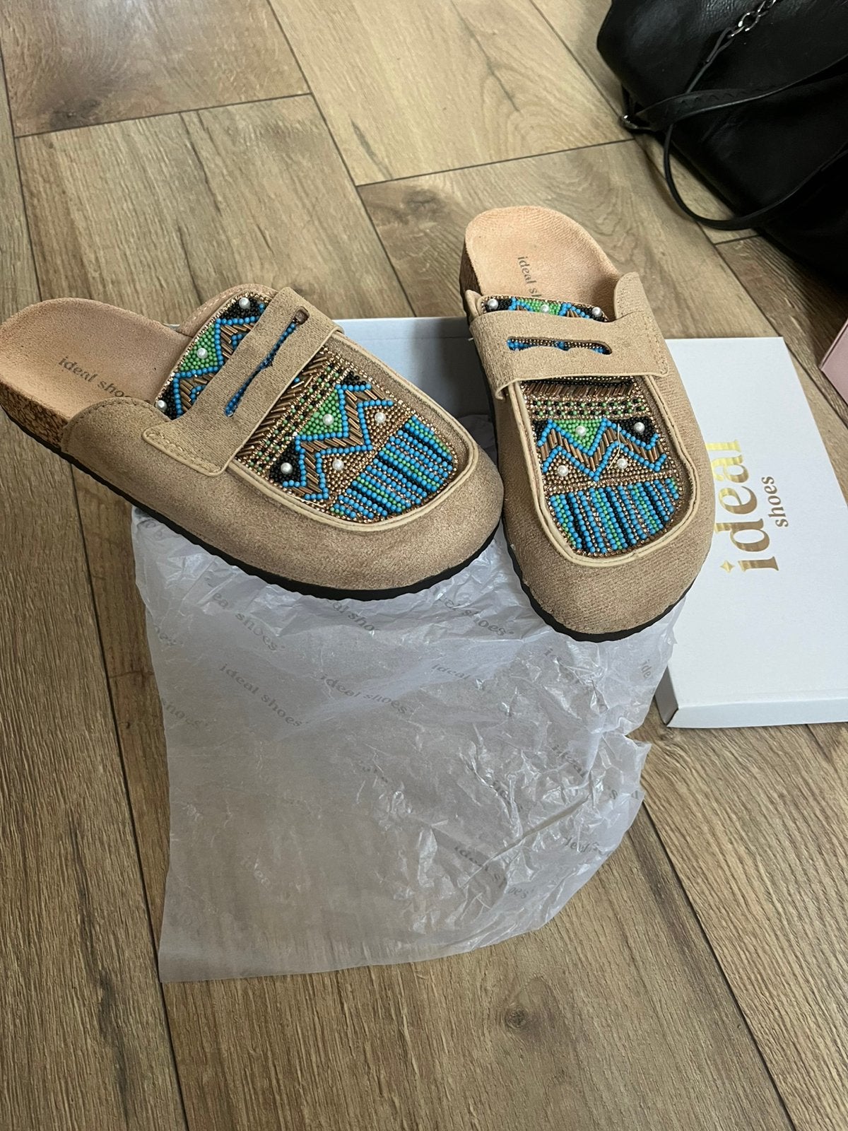 Ibiza slippers mt 37, Kleding | Dames, Schoenen, Ophalen of Verzenden, Nieuw