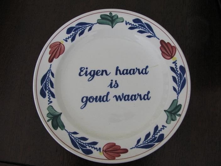 Boerenbont spreukbord "Eigen haard is ....." Boerenbond, Gebruikt, Landelijk/Boerenbont, Ophalen of Verzenden, Bord(en)