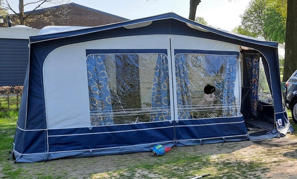 Knaus Azur 450 TU, Caravans en Kamperen, Vast bed, Rondzit, Particulier, Knaus