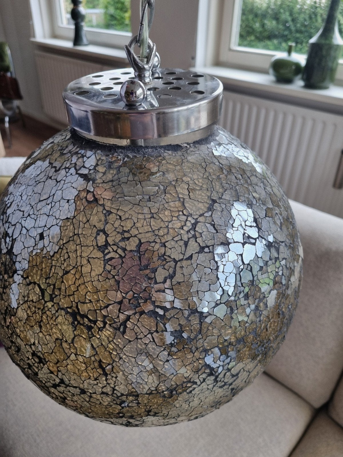 Glazen bol hanglamp met mozaïek patroon, Huis en Inrichting, Ophalen, Gebruikt, E27 (groot), Glas