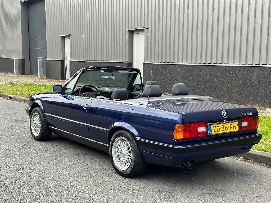 BMW 3-Serie 2.0 I 320 Cabriolet AUT E30 1991 Blauw, foto 3