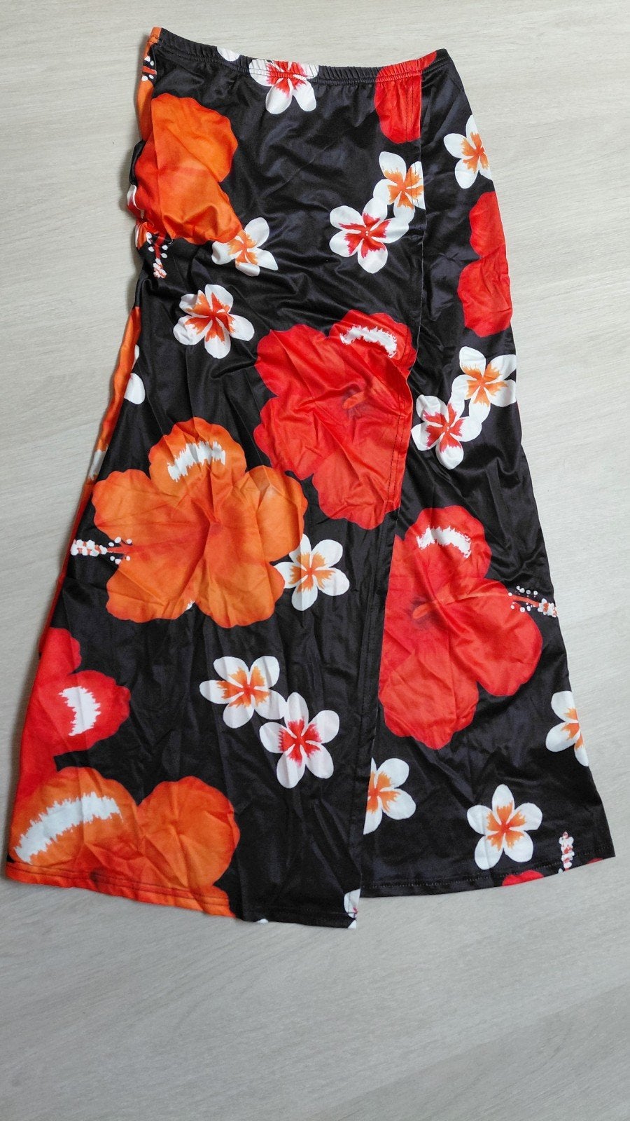 Lange rok met bloemenprint, Zwart, Nieuw, Ophalen of Verzenden, Maat 36 (S)