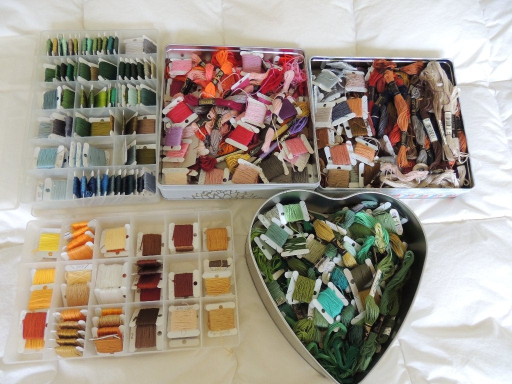 DMC borduurgaren, bobbins, Ophalen, Nieuw, Handborduren, Borduurgaren of Zijde