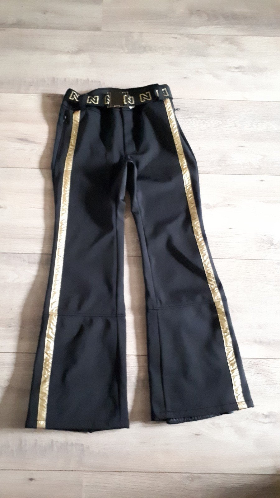 Nikkie skibroek zwart met gouden streep maat 40, Ophalen of Verzenden, Zo goed als nieuw, Nikkie, Broek