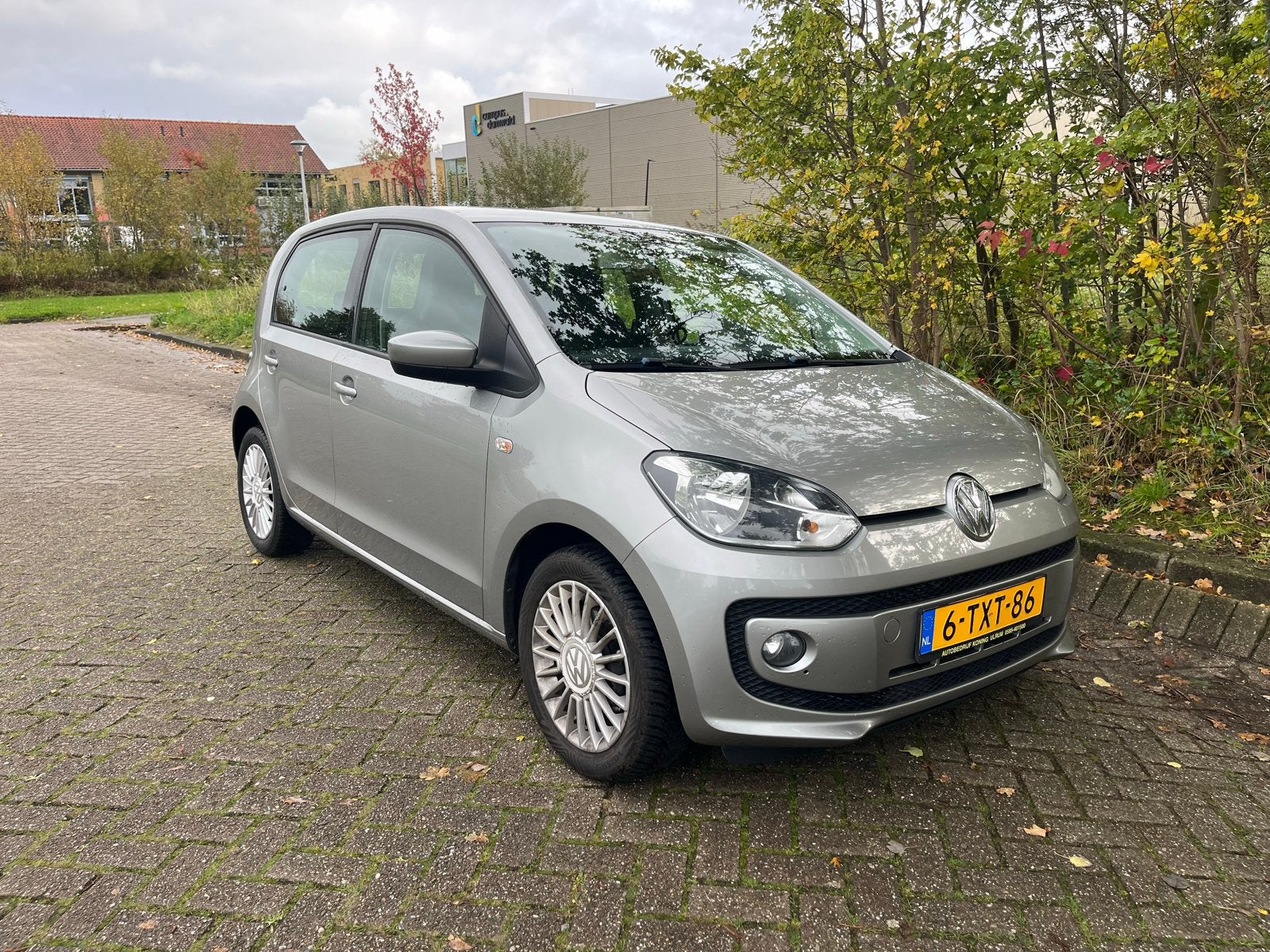 Volkswagen up! 1.0 44KW/60PK 5-DRS 2014 Grijs, Auto's, Voorwielaandrijving, Up!, 840 kg, 4 stoelen