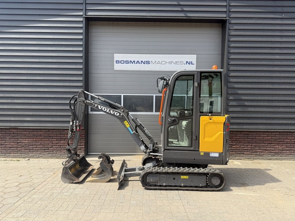 Volvo EC18E minigraver BJ 2023 sloop / sorteer functie €39, Zakelijke goederen, Volvo Cons, https://www.volvoce.com/global/en/