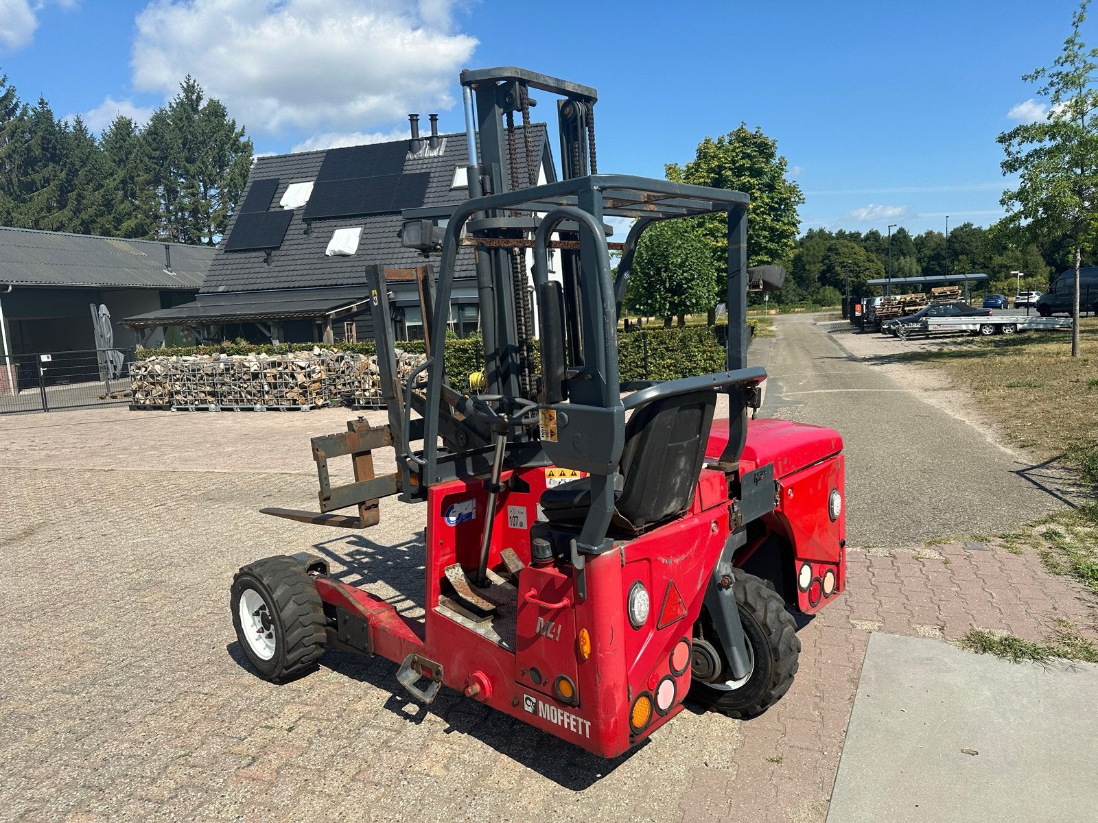 4 weg kooiaap Moffett Meeneemheftruck 2011 + schaar, 2000 tot 3000 kg, Ophalen of Verzenden, Diesel, Heftruck