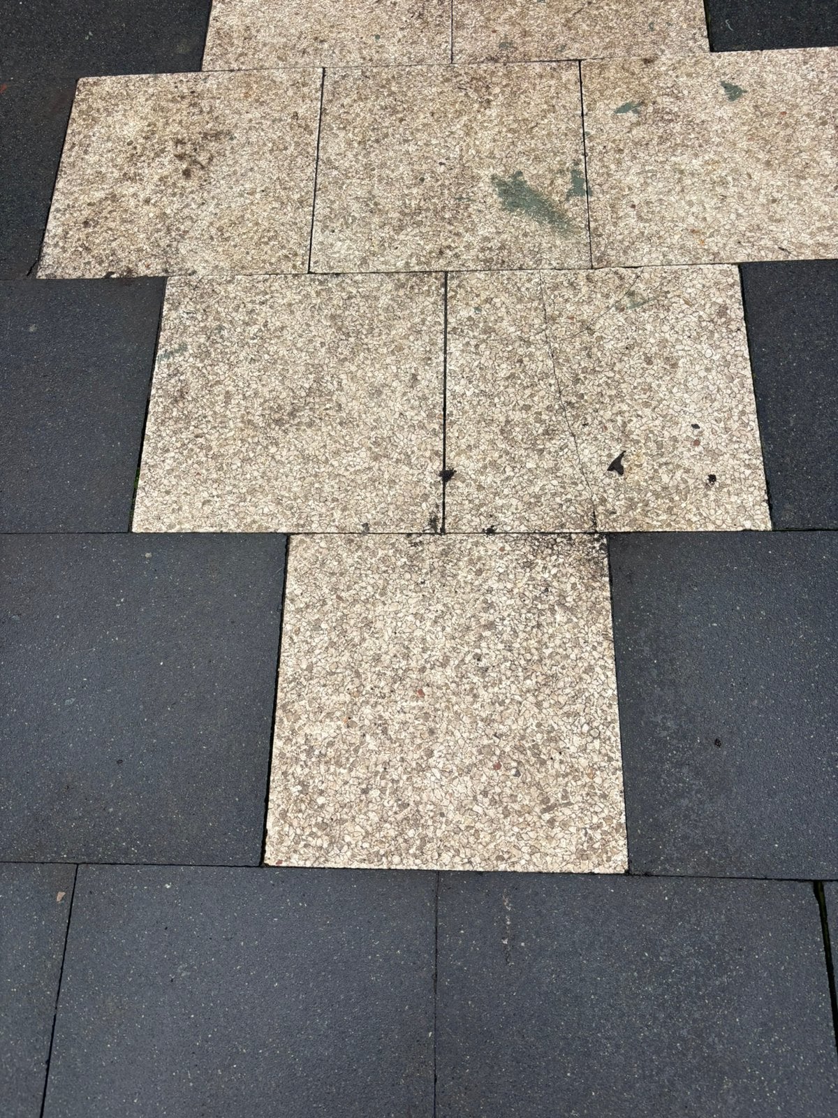 Te koop beton tegel blauw en wit, Tuin en Terras, Ophalen, Gebruikt, 10 m² of meer, Beton