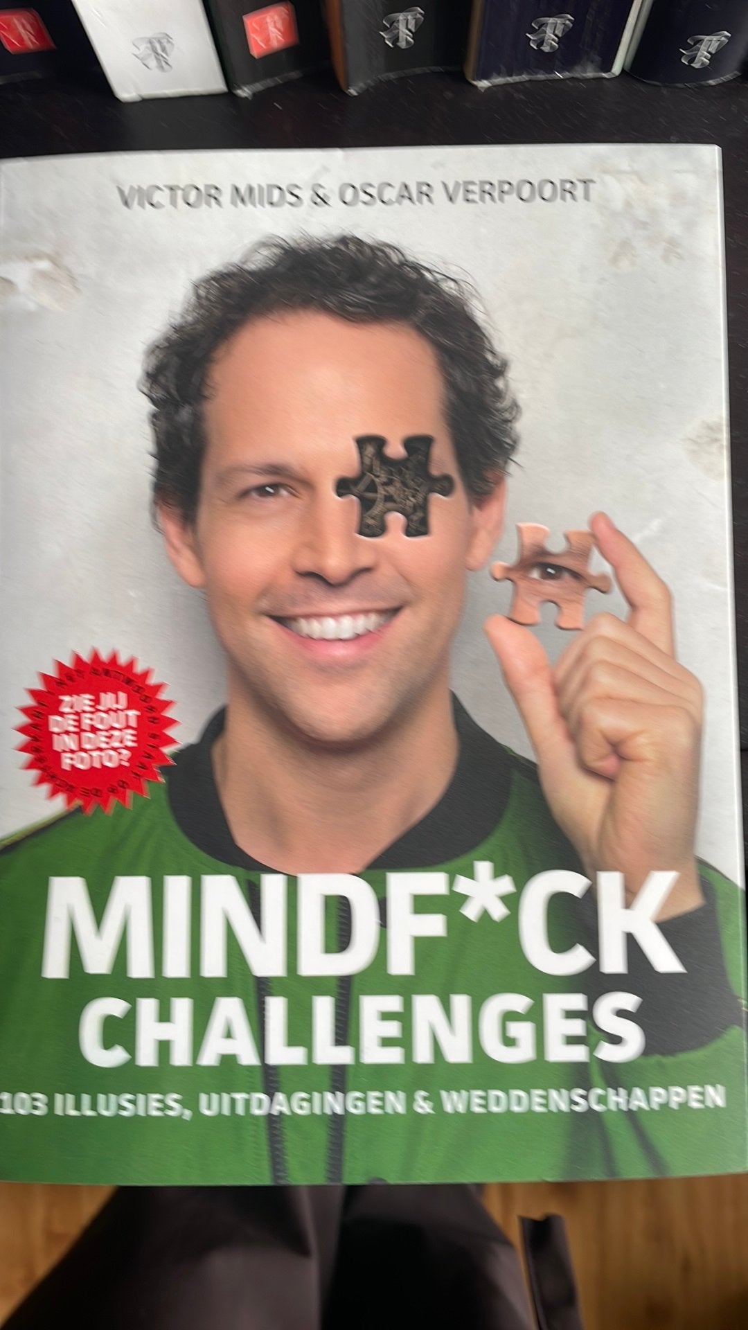 Mindf*ck Challenges - Victor Mids & Oscar Verpoort, Boeken, Victor Mids; Oscar Verpoort, Ophalen of Verzenden, Zo goed als nieuw