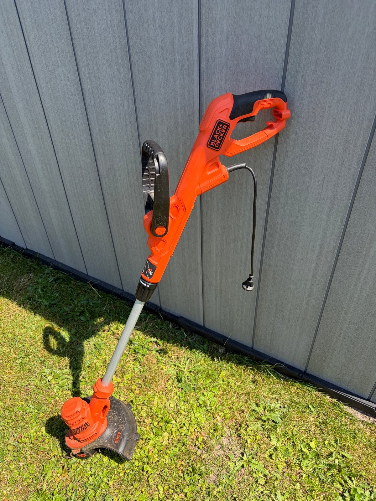 Black+Decker Elektrische Grastrimmer - 25cm Maaibreedte, Ophalen, Gebruikt, 10 tot 30 cm, Elektrisch