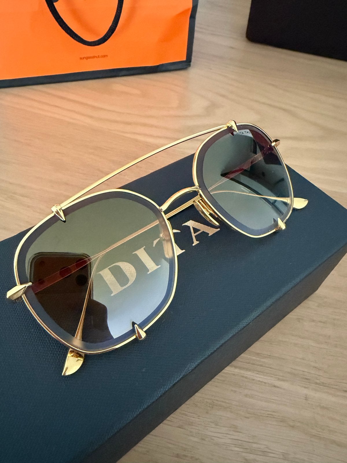 Dita Talon Dames Zonnebril - Goudkleurig, Zonnebril, Overige kleuren, Nieuw, Ophalen