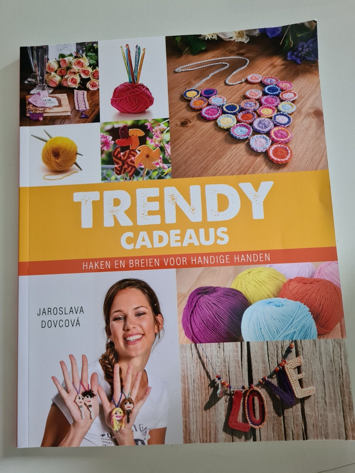 Trendy cadeaus haken en breien Jaroslava Dovcova Nieuw, Ophalen, Nieuw, Breien of Haken, Patroon of Boek