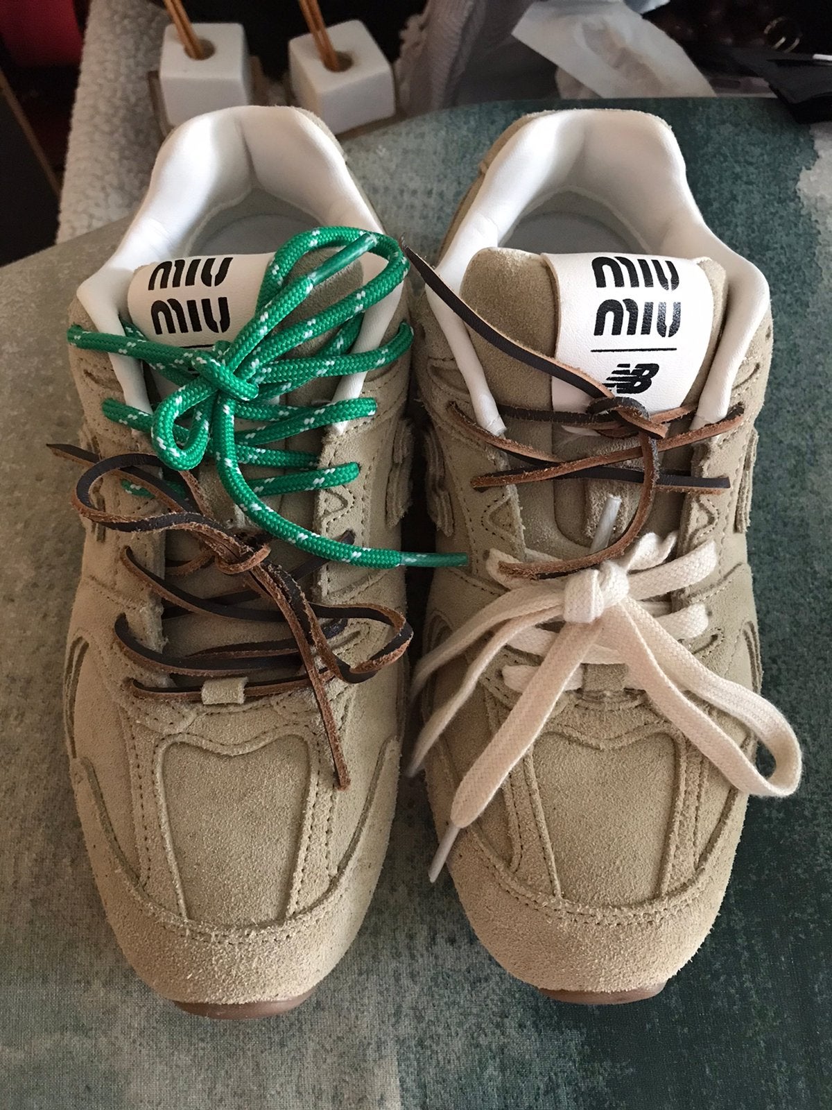 New balance X Miu Miu sneakers gympen mt 38 bruin 530 SL, Kleding | Dames, Bruin, Verzenden, Miu miu x new balance, Nieuw