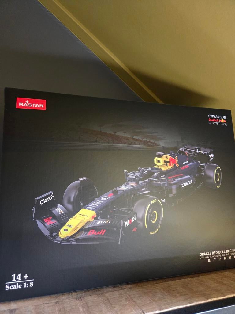 RASTAR 92400 Red Bull F1 RB19 Formule 1 Technic 1:8, Ophalen, Nieuw