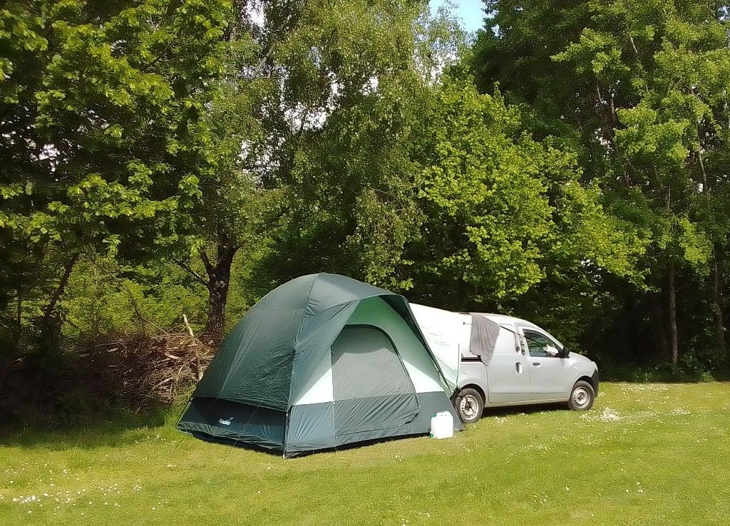 Mini camper Dacia Dokker, Caravans en Kamperen, Campers, Particulier, tot en met 2, Buscamper of Camperbus, Overige merken, tot 5 meter