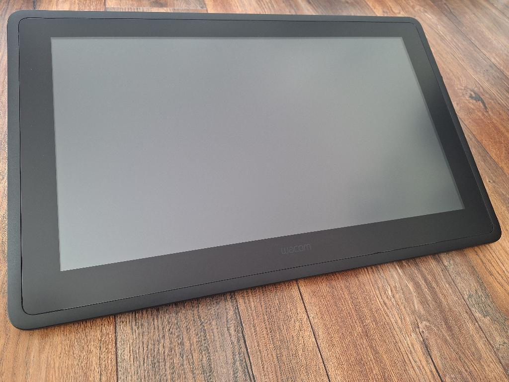 Wacom Cintiq 22 met toebehoren, z.g.a.n., Computers en Software, Tekentablets, Zo goed als nieuw, Bedraad, Ophalen
