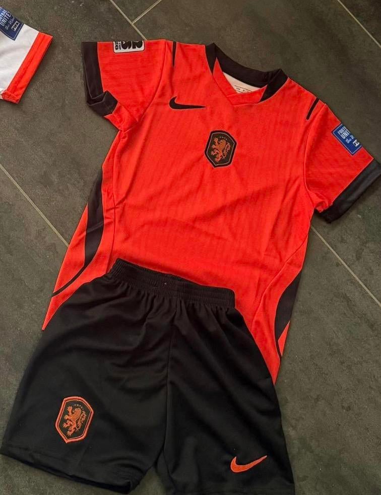 Nederlands elftal tenue maat 140, Maat XS of kleiner, Ophalen of Verzenden, Nieuw, Overige typen