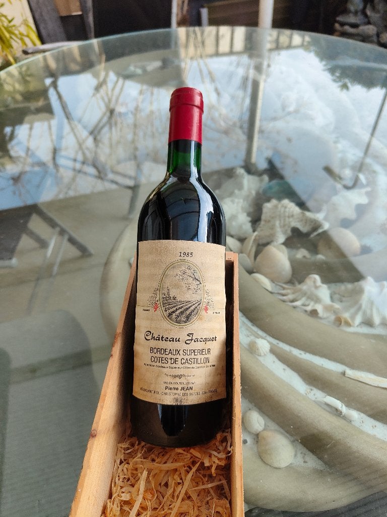 Chateau Jacquet Pierre Jean 1985, Verzamelen, Frankrijk, Nieuw, Ophalen of Verzenden, Rode wijn