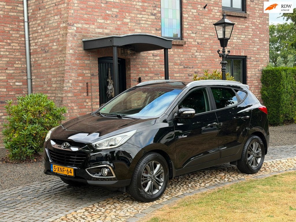 Hyundai Ix35 1.6i GDI Go! Navi Camera Clima 1/2 leer, Auto's, Hyundai, Voorwielaandrijving, Euro 5, 135 pk, 4 cilinders