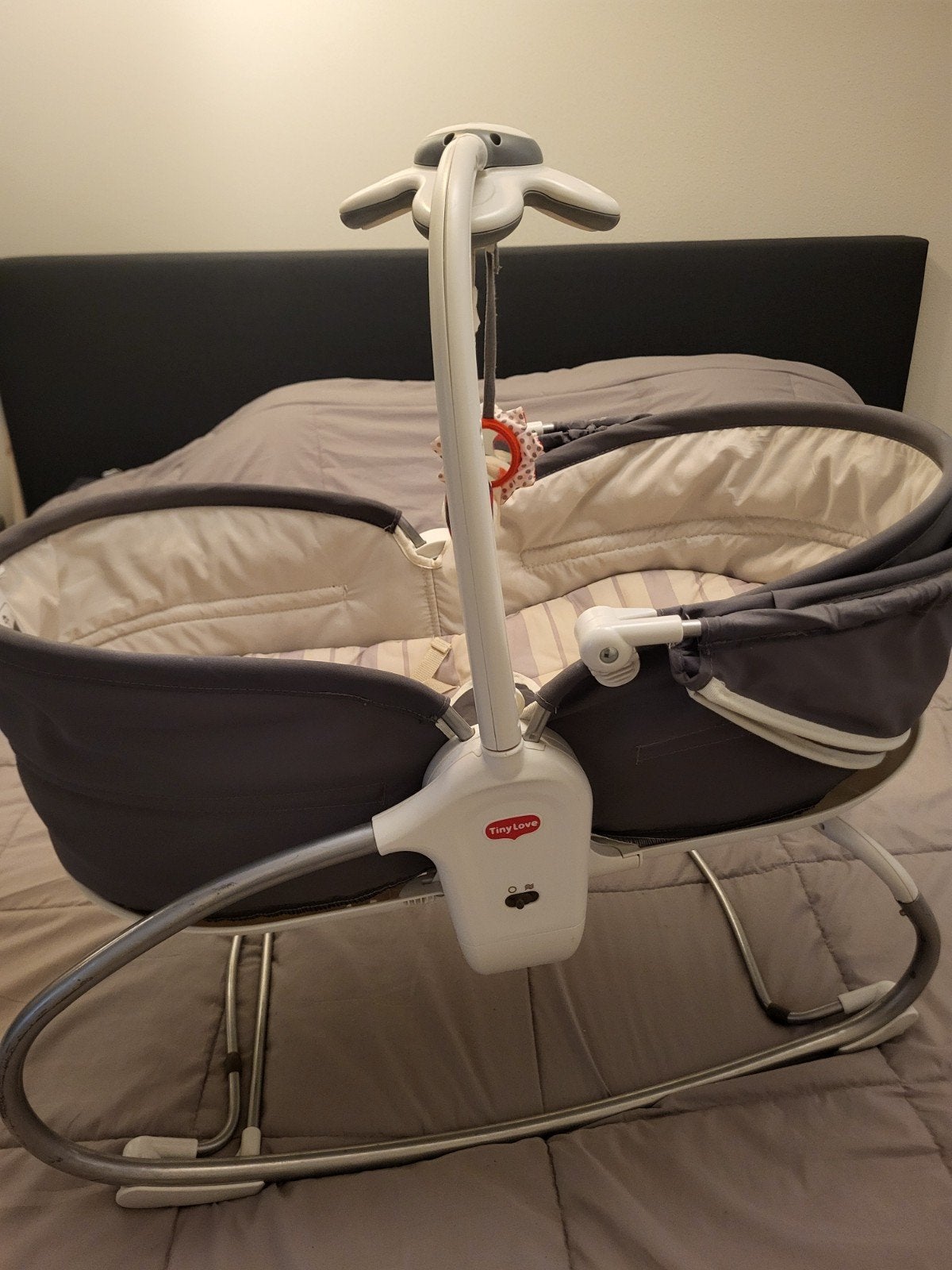 Tiny Love 3-in-1 Wieg, Schommelstoel & Stoel, Kinderen en Baby's, Ophalen, Gebruikt, Wieg