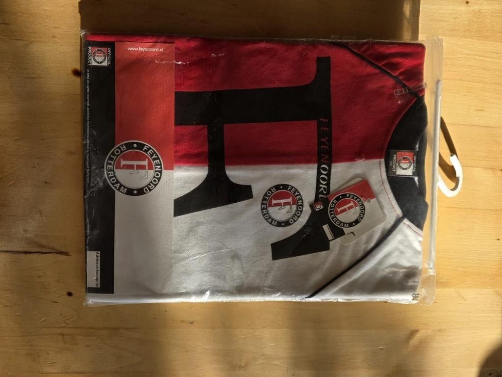 Feyenoord kinderpak maat 104 - Nieuw met kaartjes, Jongen of Meisje, Nieuw, Ophalen of Verzenden, Setje