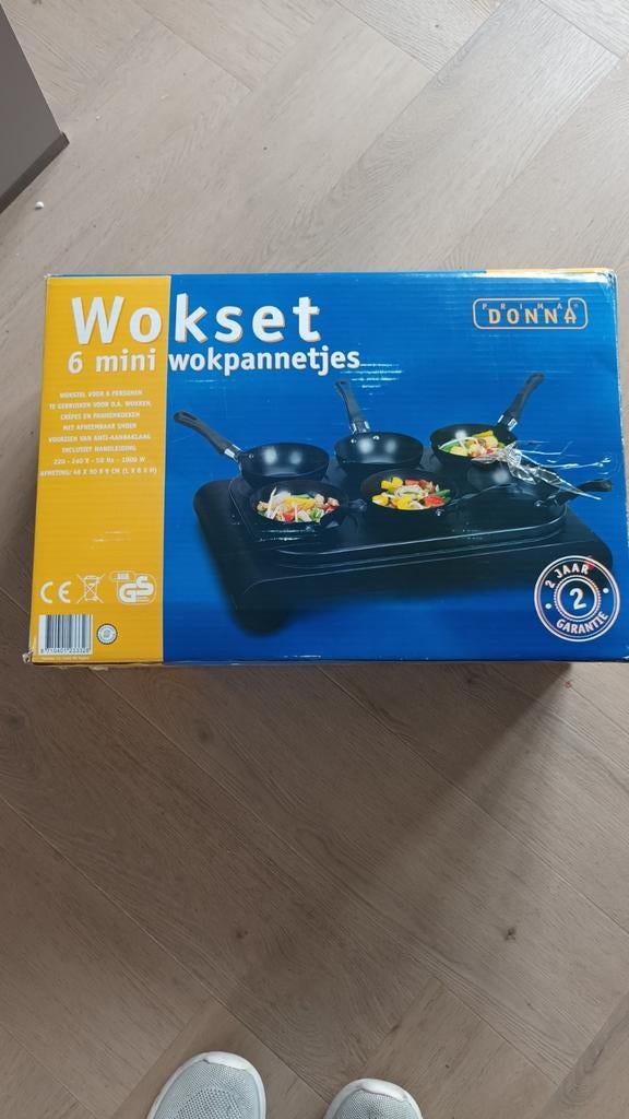 DONNA Wokset 6 mini wokpannetjes, Ophalen of Verzenden, Nieuw, Overige materialen, Wok