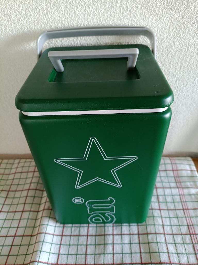 heineken koelbox, Caravans en Kamperen, Koelboxen, Ophalen of Verzenden, Zo goed als nieuw, Koelbox, Koelelement