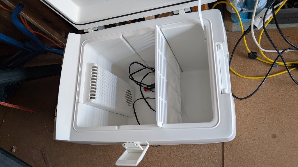 Tropicool Thermo electrische koelbox  12 volt izgst, Ophalen, Zo goed als nieuw, Koelbox, Elektrisch