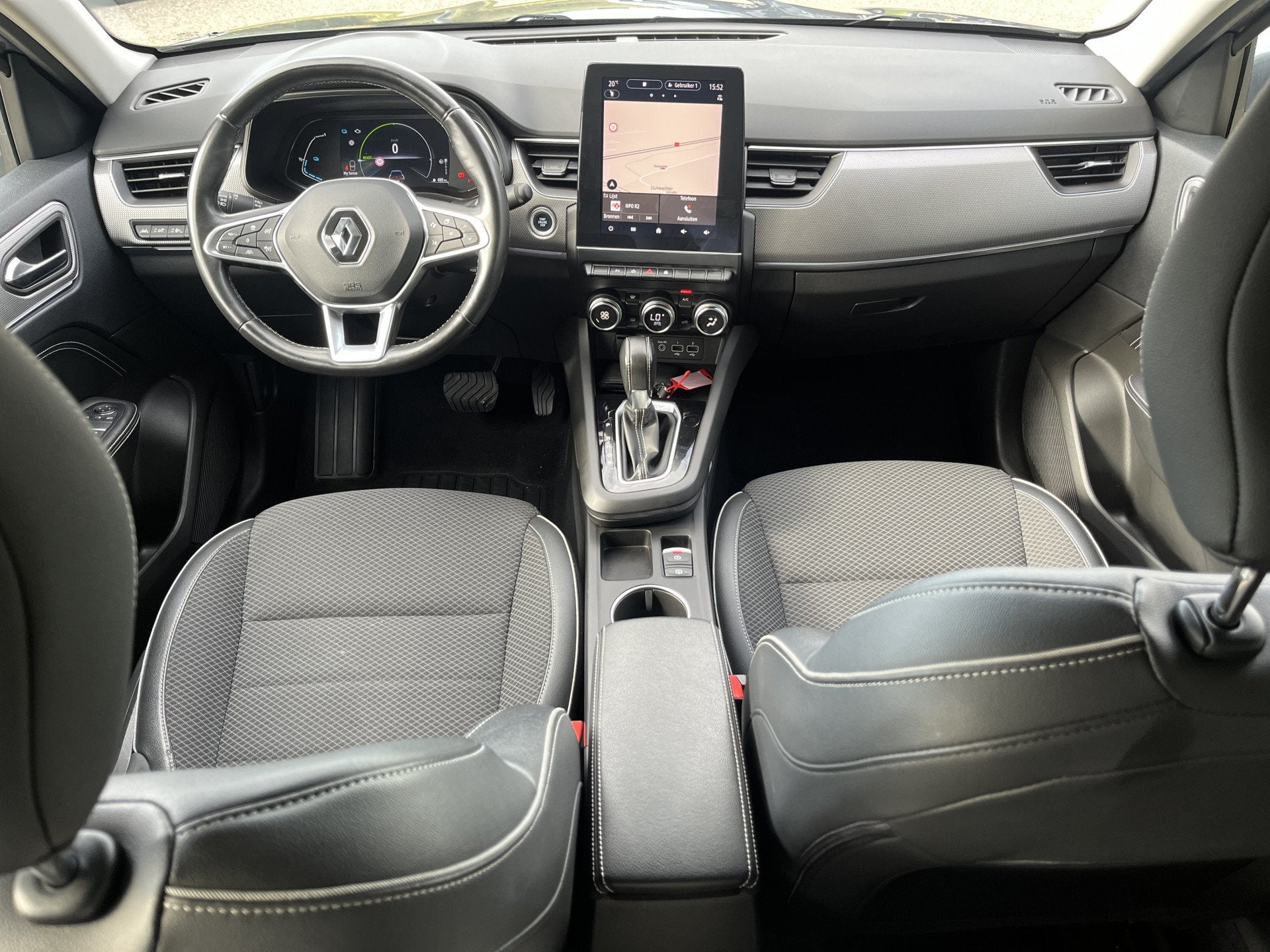 Renault Arkana 1.6 E-Tech Hybrid 145PK Intens / Camera / Dod, Auto's, Gebruikt, 4 cilinders, Origineel Nederlands, 760 kg