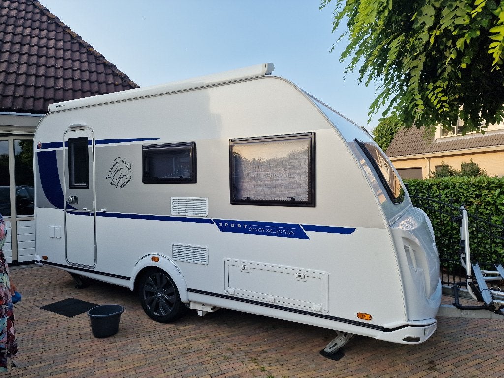 Knaus caravan 420QD / Dakairco / Mover / voortent / luifel, Kachel, Treinzit, Dwarsbed, Particulier