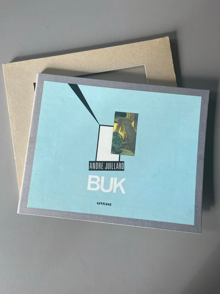 Andre Juillard - BUK Portfolio - Le Vide Case, Ophalen of Verzenden, Zo goed als nieuw