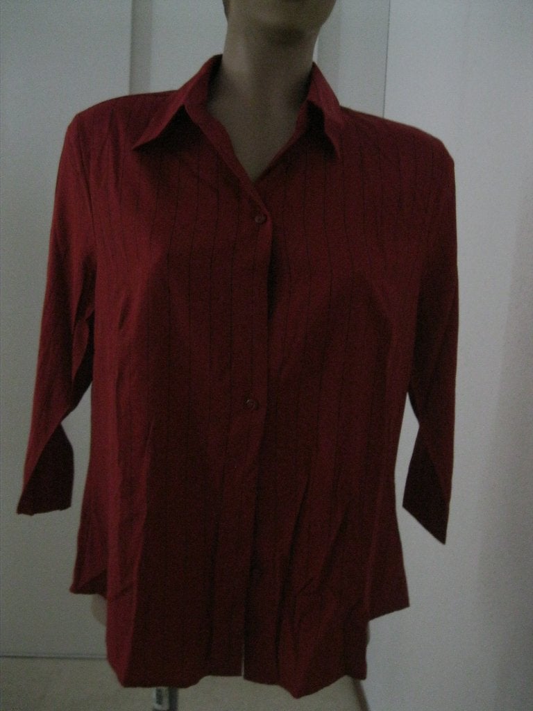 maat L, (44) 1 z.g.a.n. Marca blouse rood met streepje 65 cm, Kleding | Dames, Maat 42/44 (L), Ophalen of Verzenden, Zo goed als nieuw