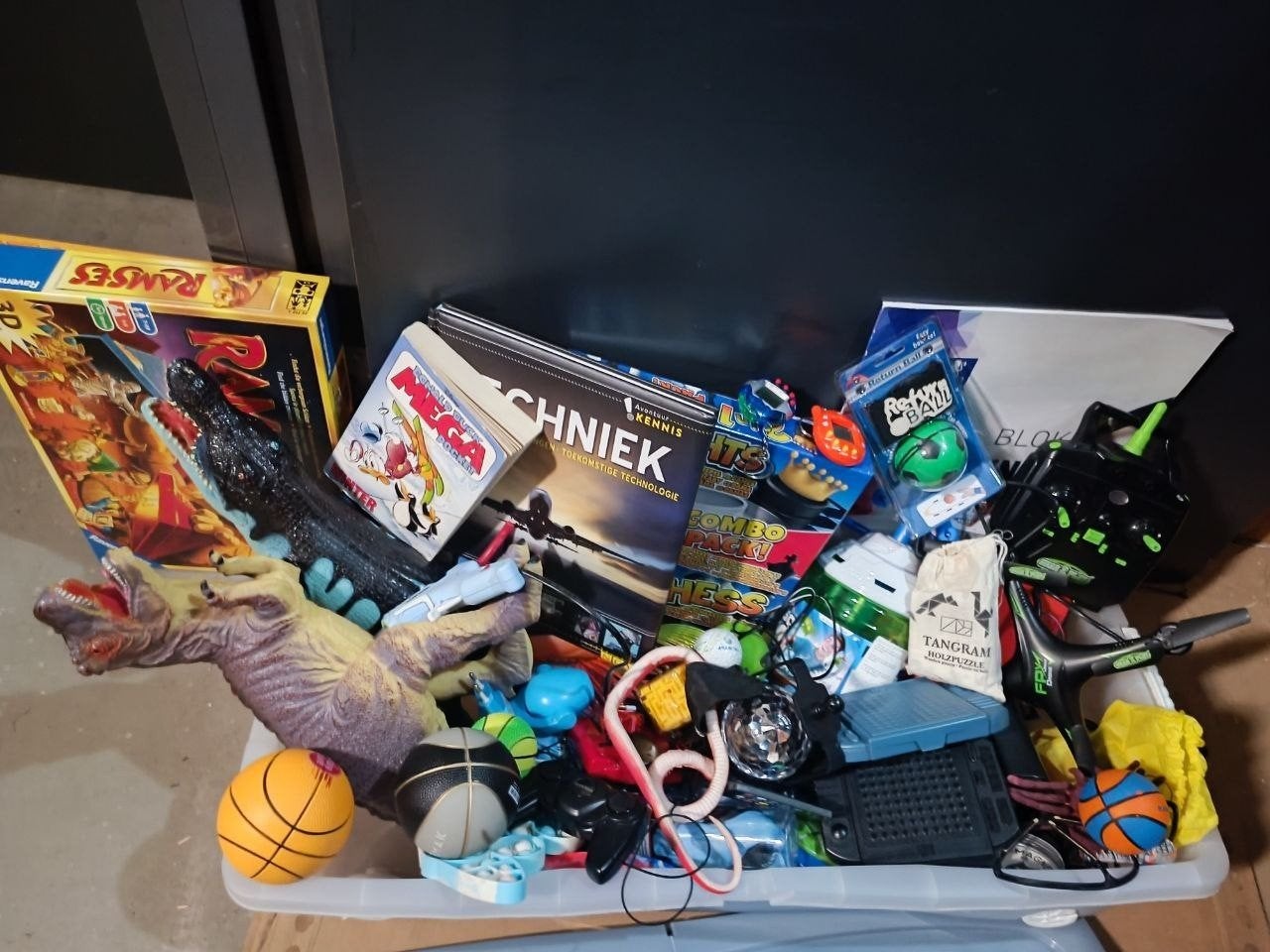 Diverse kinder spelletjes, speelgoed en drone met camera, Ophalen, Zo goed als nieuw, Jongen of Meisje