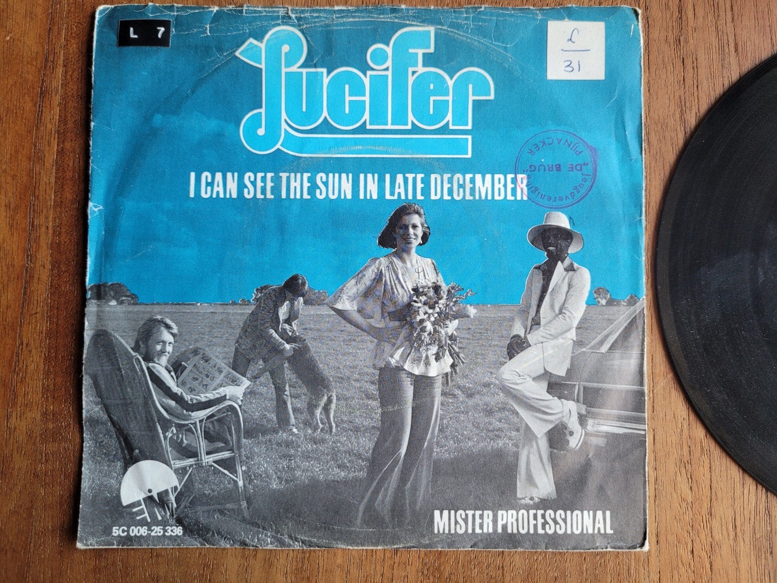 Lucifer - I Can See The Sun In Late December Single, Gebruikt, 7 inch, Single, Ophalen of Verzenden