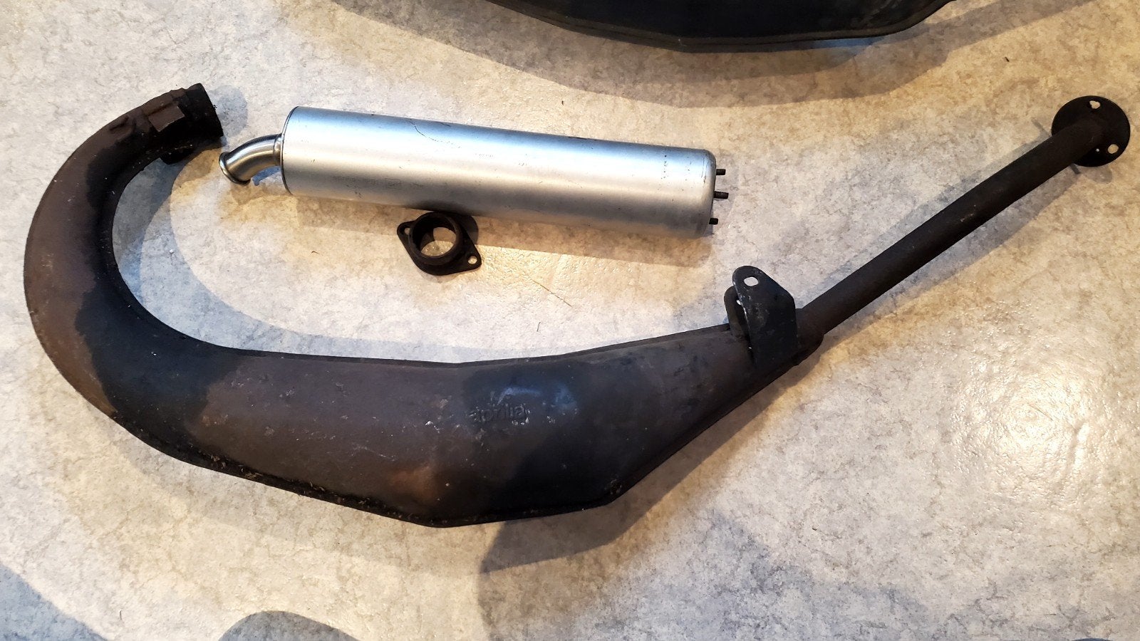 Aprilia RS125 uitlaat 2x, Motoren, Ophalen of Verzenden, Gebruikt