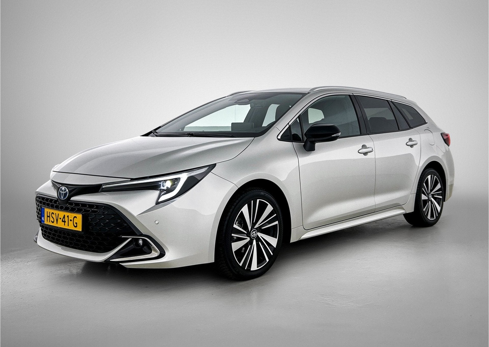 Toyota Corolla Touring Sports Hybrid 140 Dynamic | Parkeerse, Auto's, 12 maanden, 450 kg, Gebruikt, 4 cilinders