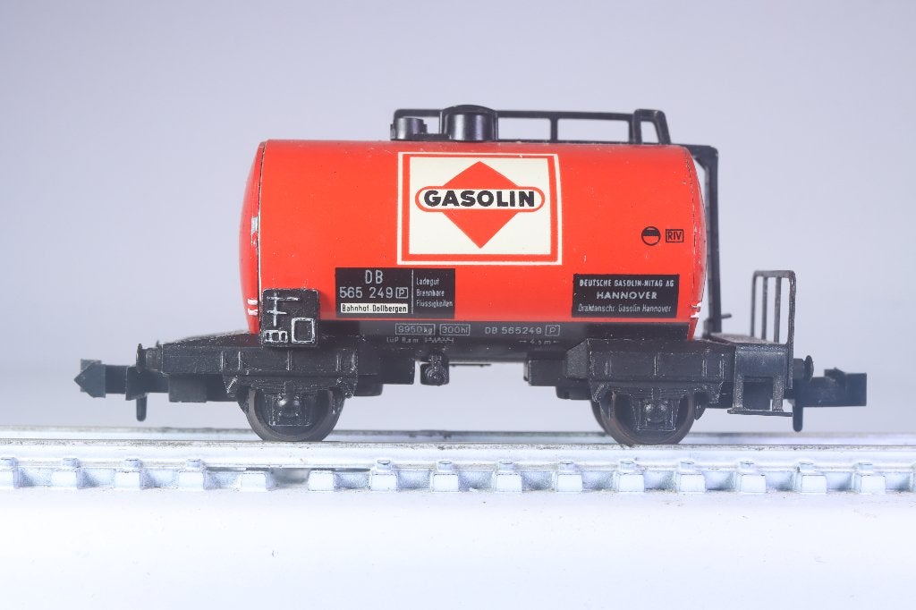 *10-tons ketelwagen, rood, Gasolin, DB, Gebruikt, Gelijkstroom, Trix, Wagon