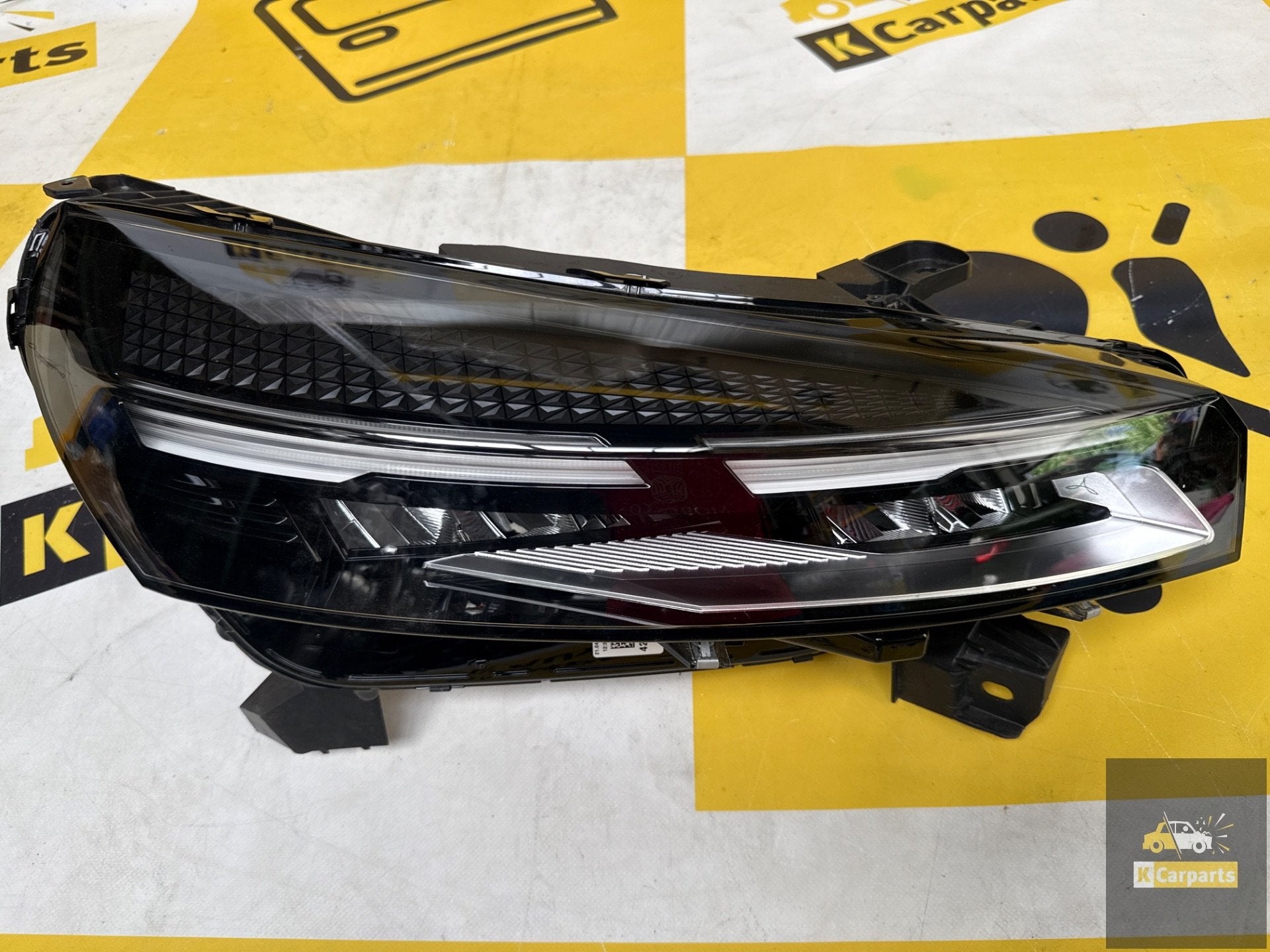 Renault Clio 5 V 149R006600 LED Koplamp Rechts origineel, Info@fabrikant.eu, Ophalen of Verzenden, Fabrikant BV, Gebruikt