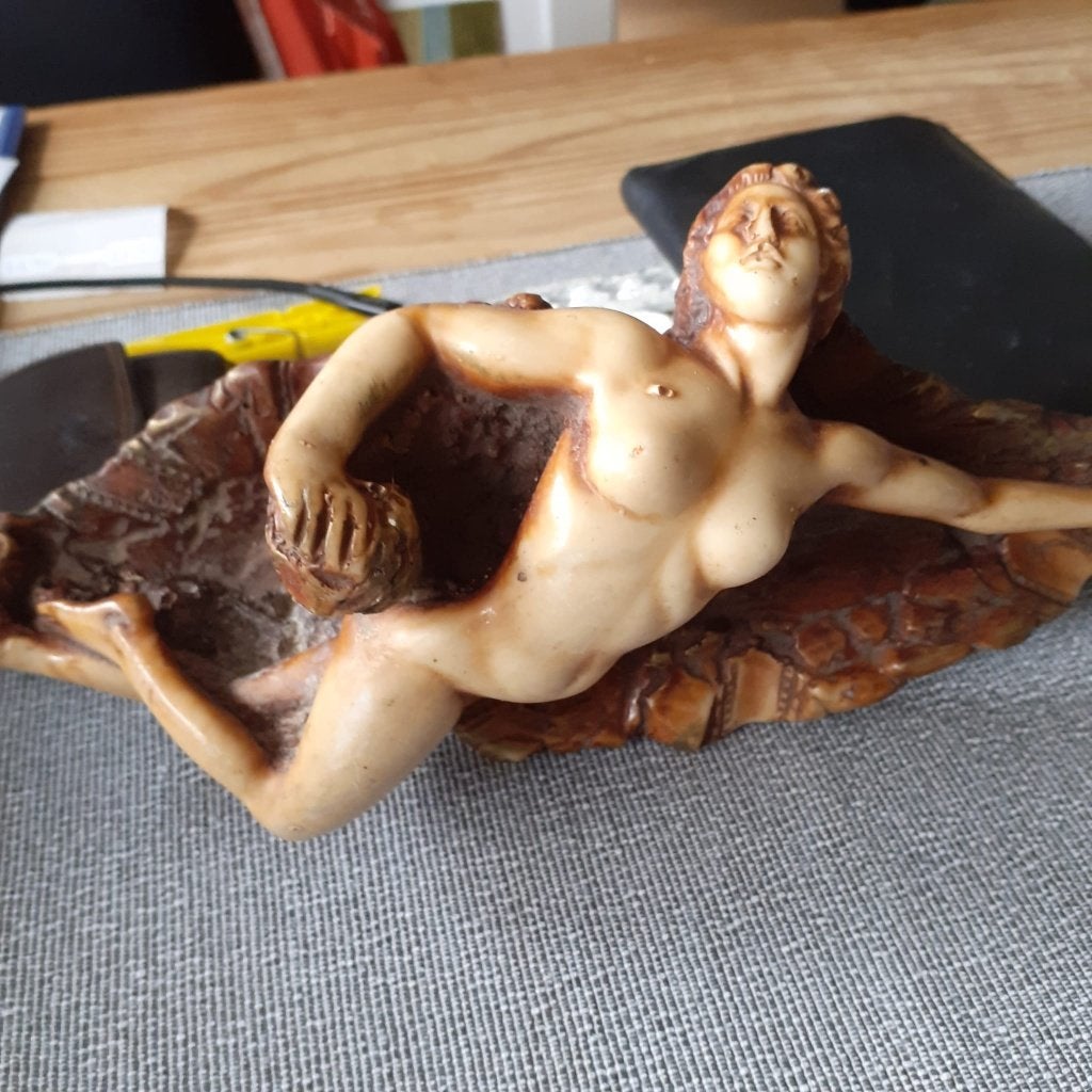 beeld asbak, Ophalen of Verzenden, Composieten, Beeld, Vrouw